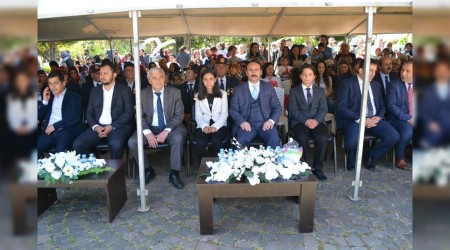 23 Nisan Ulusal Egemenlik ve ocuk Bayram Cokuyla Kutland