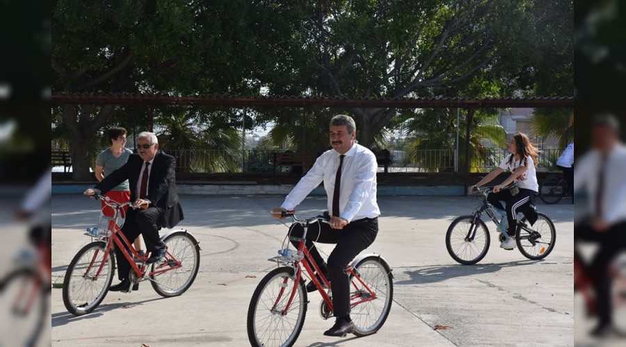 Anamur Belediye Bakann hi byle grmediniz!