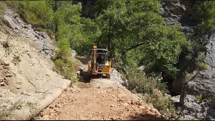 Bakan, Sulama sorununu zeceiz