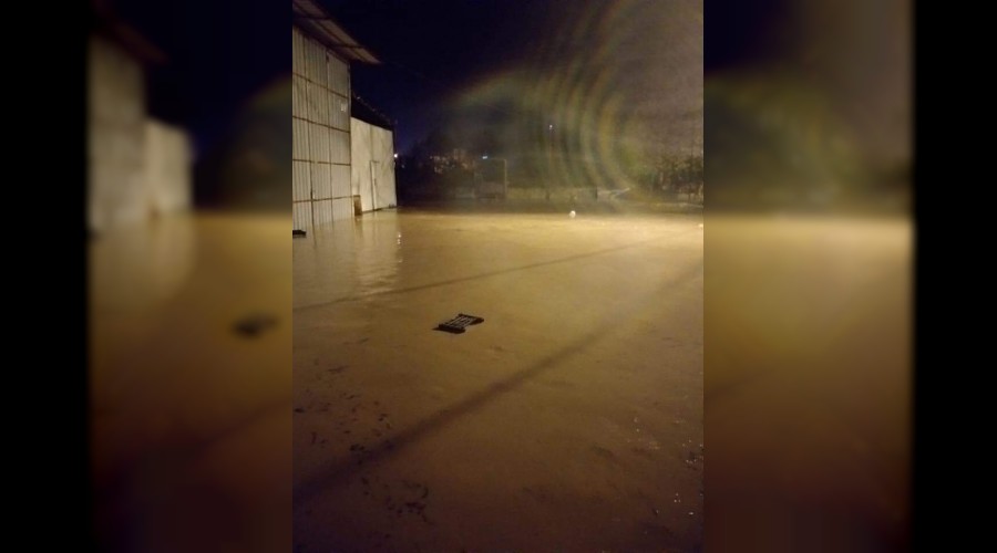 Bozyazı’yı su bastı