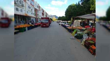 Kapal pazar ak pazara tand
