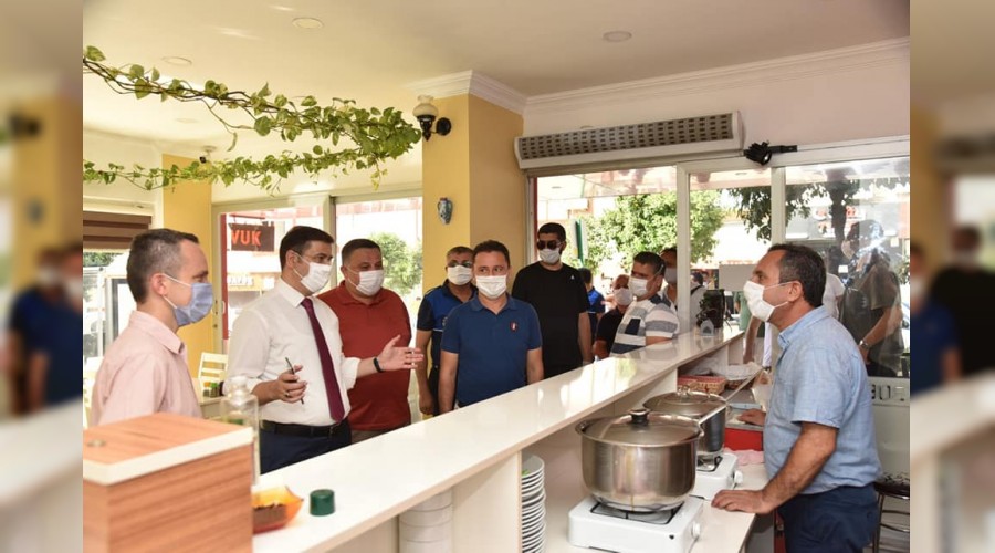 Çay yerine Maske ikram edin