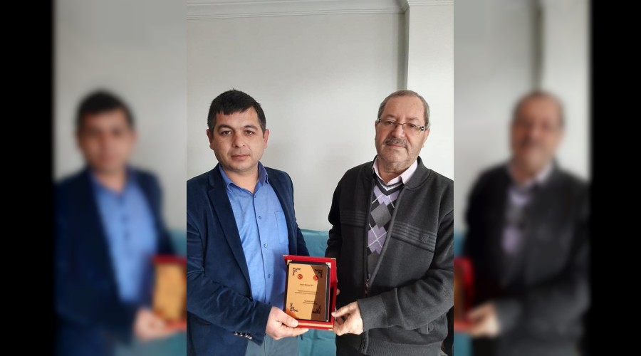 Affetmem abi,bulduum yerde plaketi veririm